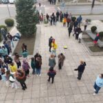 (VIDEO) DANCE FOR UKRAINE. Spectacole caritabile, în Crâng și în fața Prefecturii