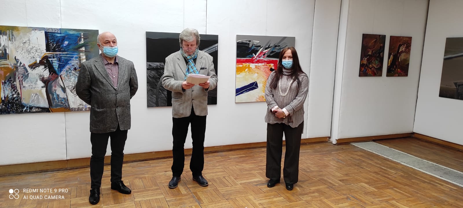 Șase. Expoziție de pictură cu dublă personalitate