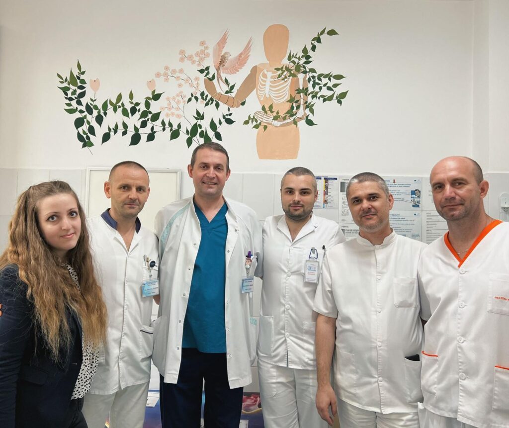 Cabinetul de Ortopedie, Animat. Pictură murală la Spitalul Județean