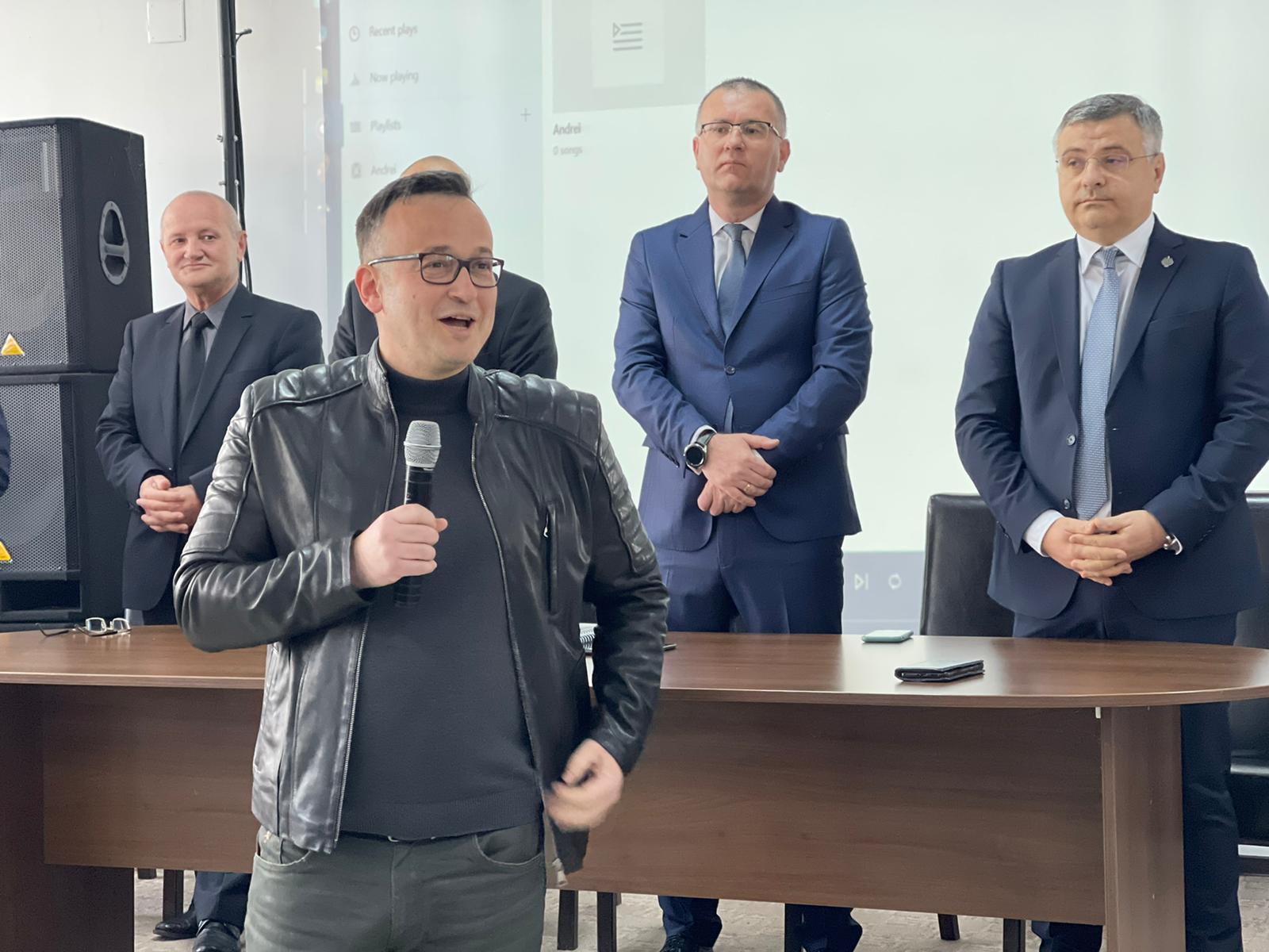 (VIDEO) Târgul educațional, partea politică