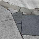(VIDEO) În bătaie de joc! Cum arată trotuarele de pe Unirii Sud