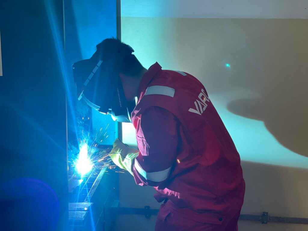 Concurs de tradiție, la Liceul “D. Filipescu”. Elevi din Buzău, Constanța, Tulcea și Galați