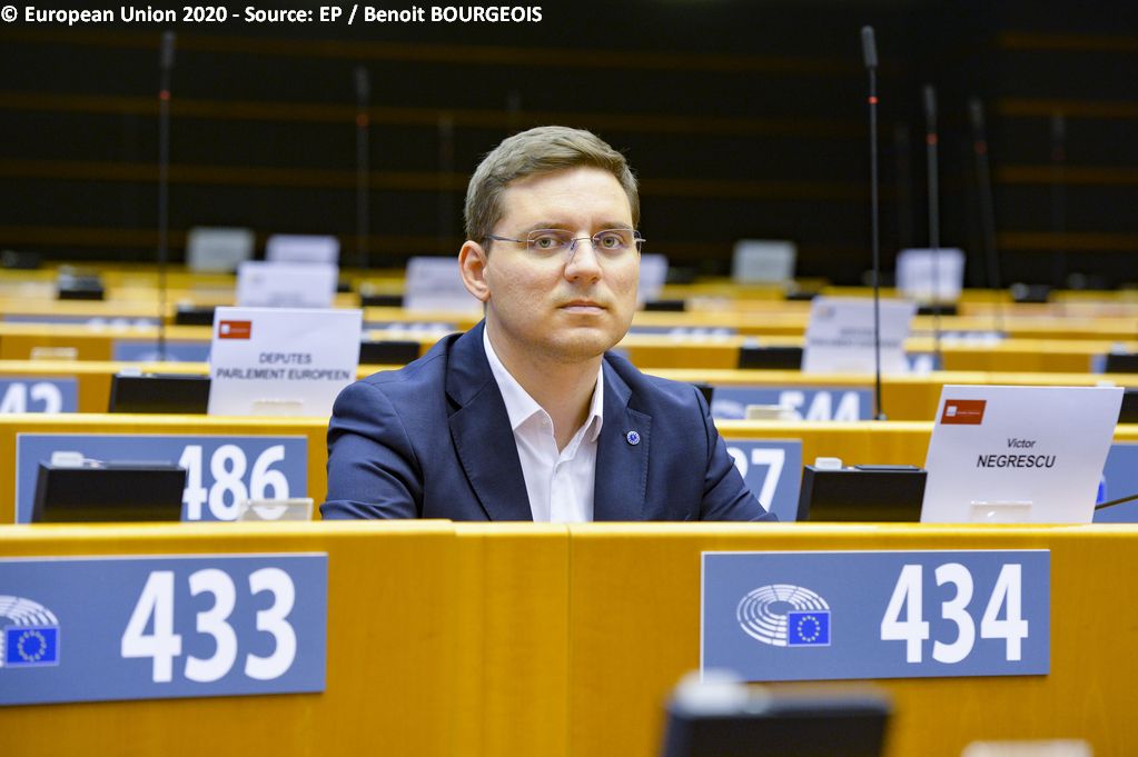 Eurodeputatul Victor Negrescu a solicitat în plenul Parlamentului European un buget european care protejează populația împotriva efectelor pandemiei și războiului din Ucraina