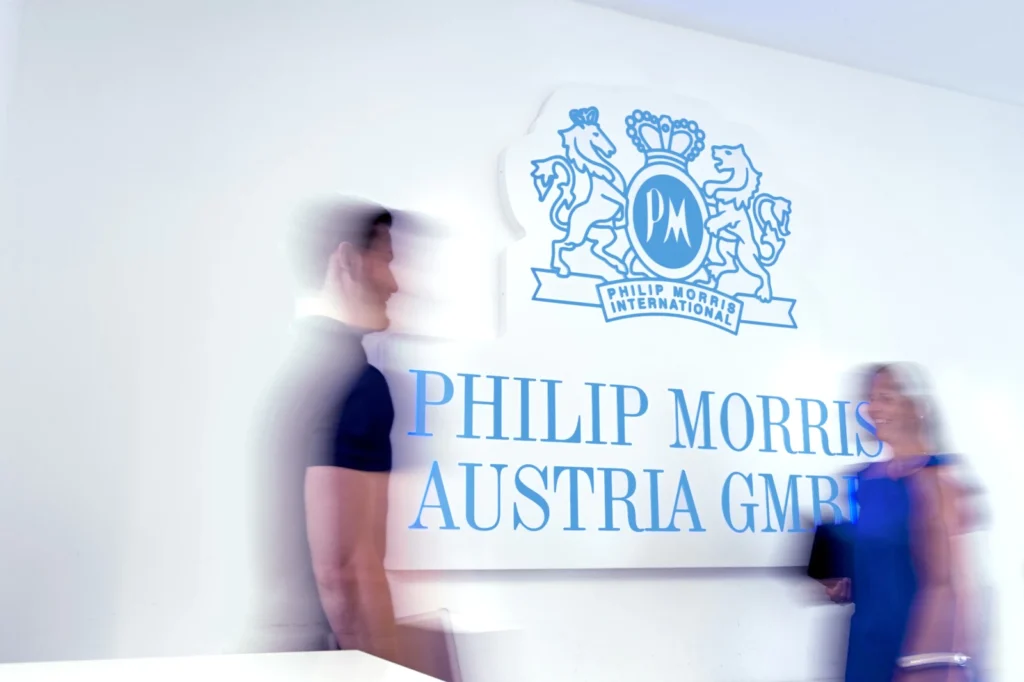 Philip Morris International a atins obiectivul de reprezentare a femeilor: 40% femei în funcții de management