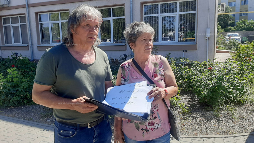 Protest la Casa de Pensii. Soții Bîgiu nu pot ieși anticipat la pensie