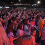 Haltă la Monteoru. Zdob și Zdub au sosit cu ”Trenulețul Chișinău-București”