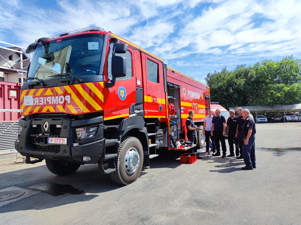 (VIDEO) Autospecială modernă, în dotarea ISU Buzău