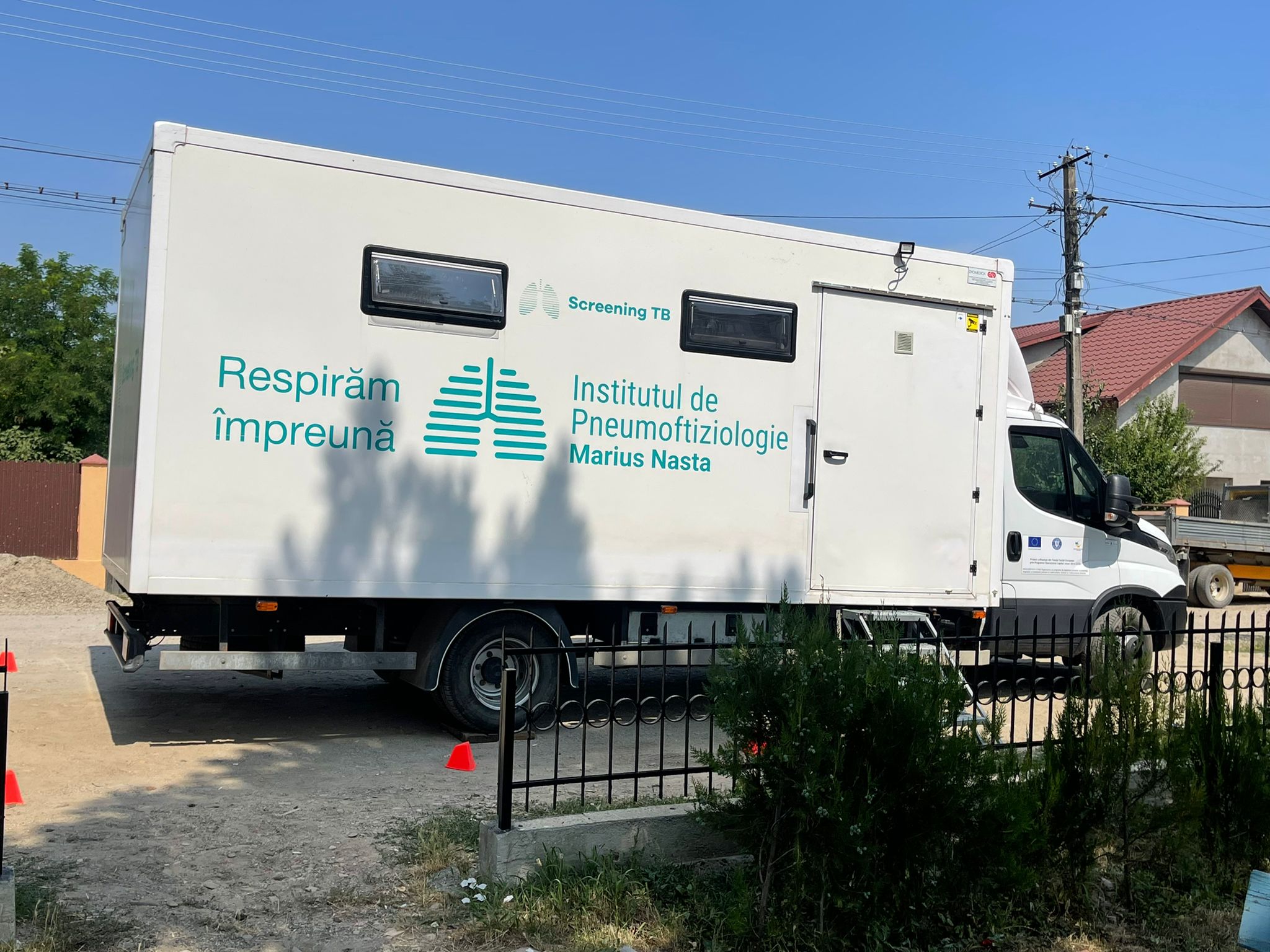 Caravana de depistare activă a tuberculozei.