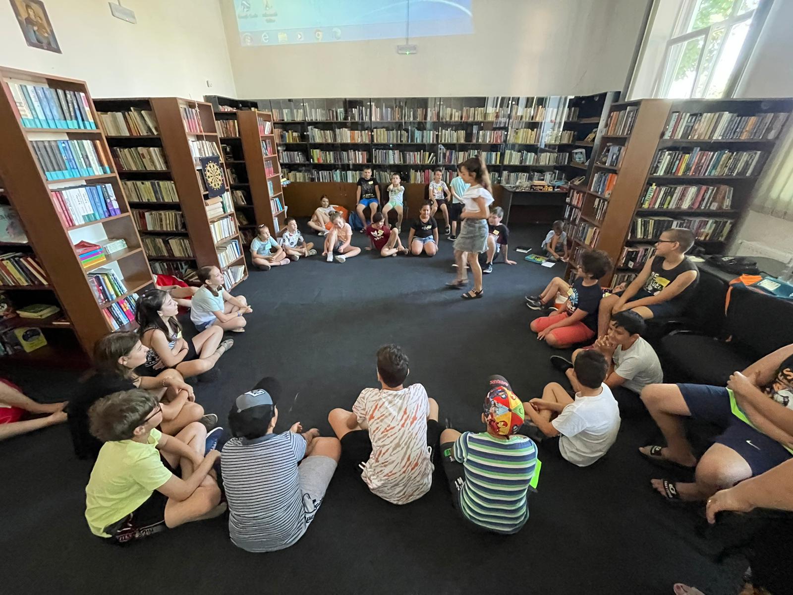 Tabăra din cartier. Activități pentru copiii din cartierul Poștă