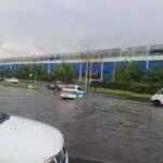 (VIDEO/FOTO) Buzăul, din nou inundat. Urmările ruperii de nori de azi