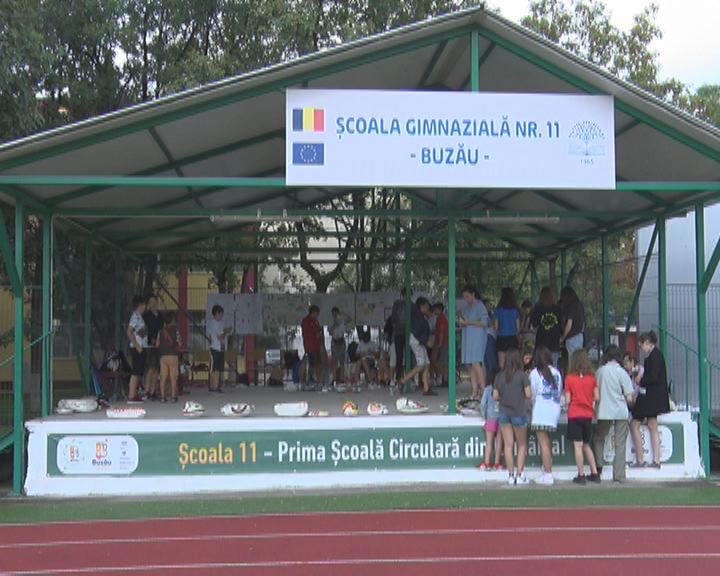 „Grădina Muzicală”, în curtea școlii. Proiect în aer liber pentru micii melomani