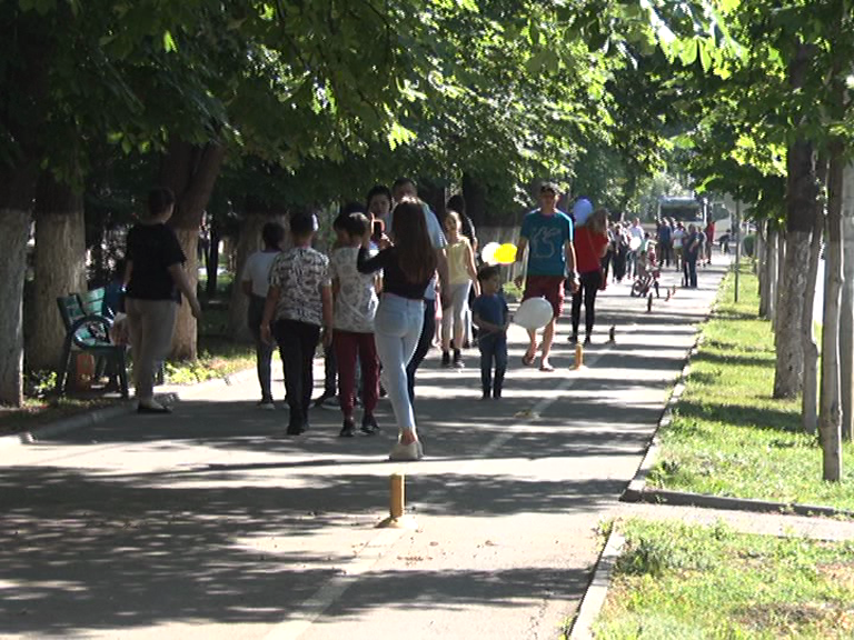 BIAF, a doua ediție. Festivalul va începe cu o paradă stradală.