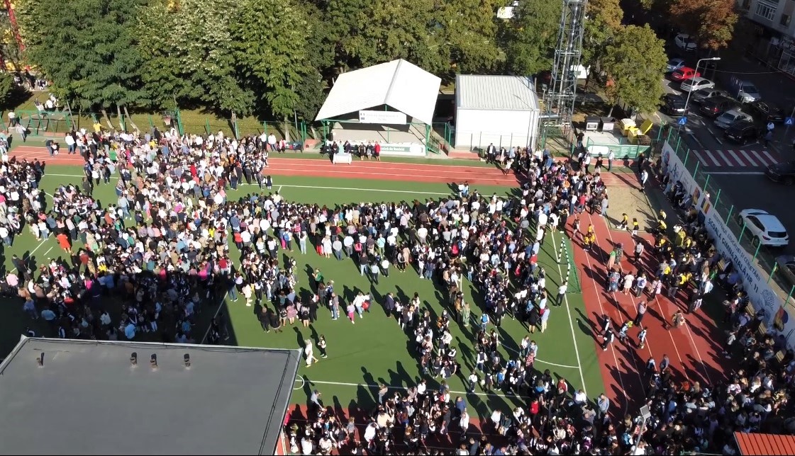 (VIDEO) Ce trebuie făcut pentru a nu se repeta istoria? Așteptăm opiniile dvs.!