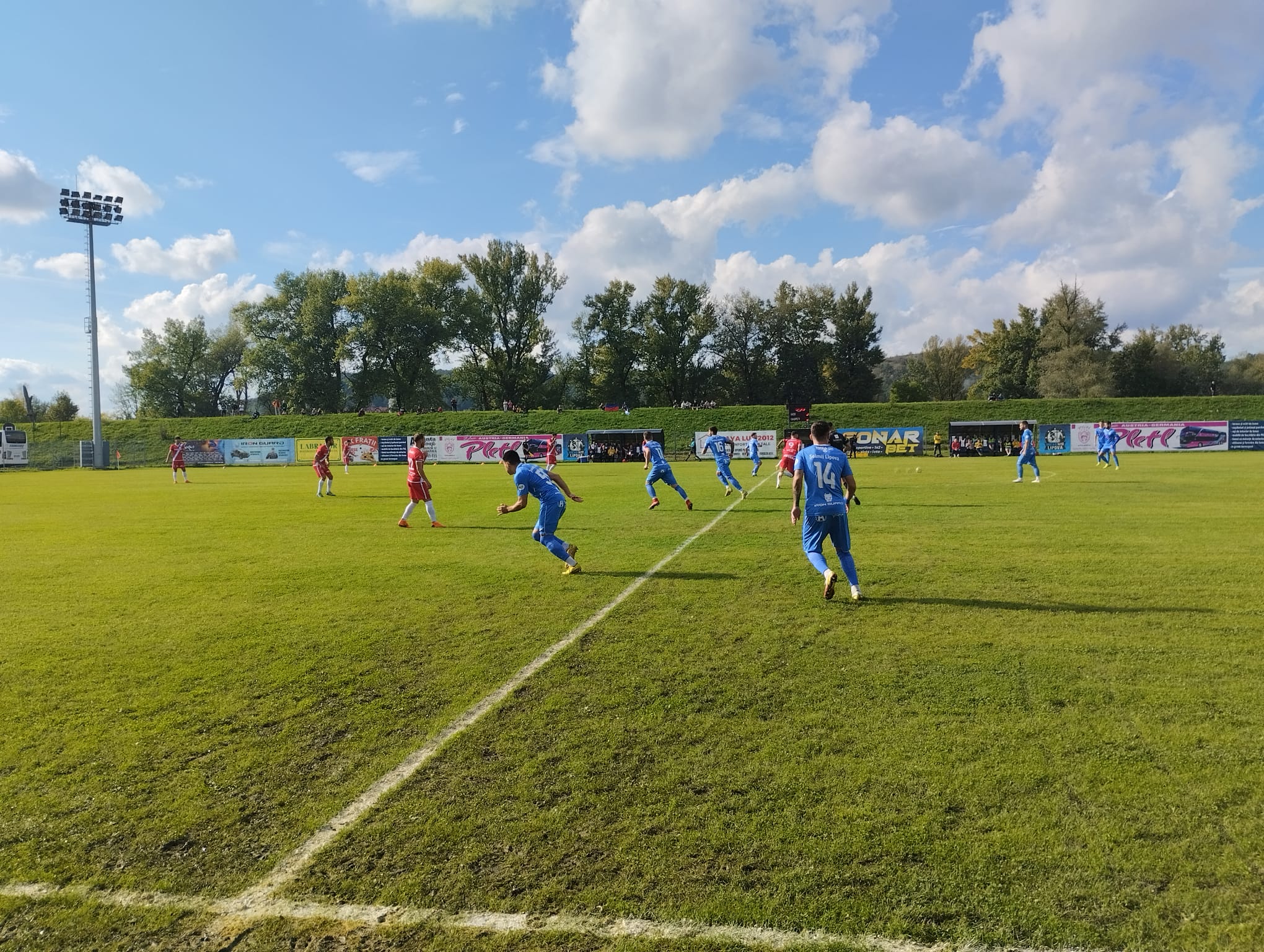 Ariel ne-a spălat de păcate. Gloria se impune greu, în play-off-ul de la Lipova