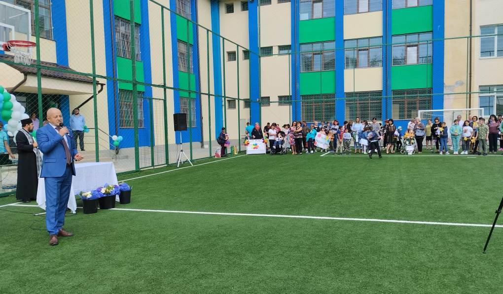 Supliment financiar pentru elevii buzoieni. Ce intenționează Consiliul Județean