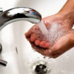 Sute de familii și câteva instituții, fără apă caldă. Avarie la rețeaua companiei RAM Termo Verde