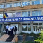 Copiii internați, vizitați de polițiștii buzoieni. Acțiune preventive la Spitalul Județean