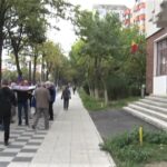 (VIDEO) Sediul PSD Buzău, pichetat de militarii disponibilizați