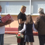 Cadouri de la Primărie. Rechizite gratuite pentru elevii din clasele primare