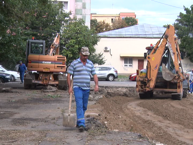Șantiere în lucru. Urbis Serv lucrează în cinci zone ale orașului
