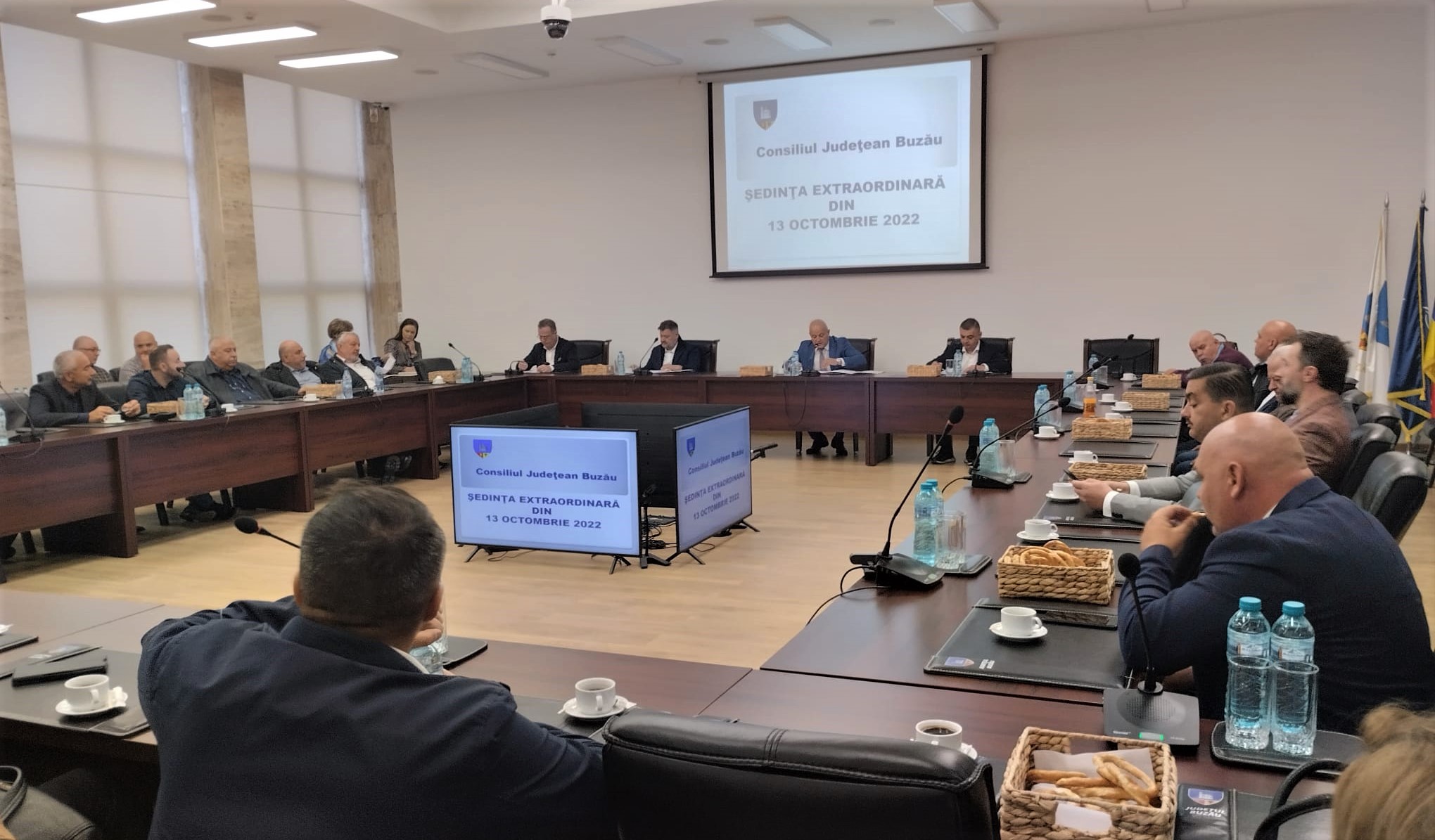 Fonduri suplimentare pentru DGASPC și sport, votate în Consiliul Județean