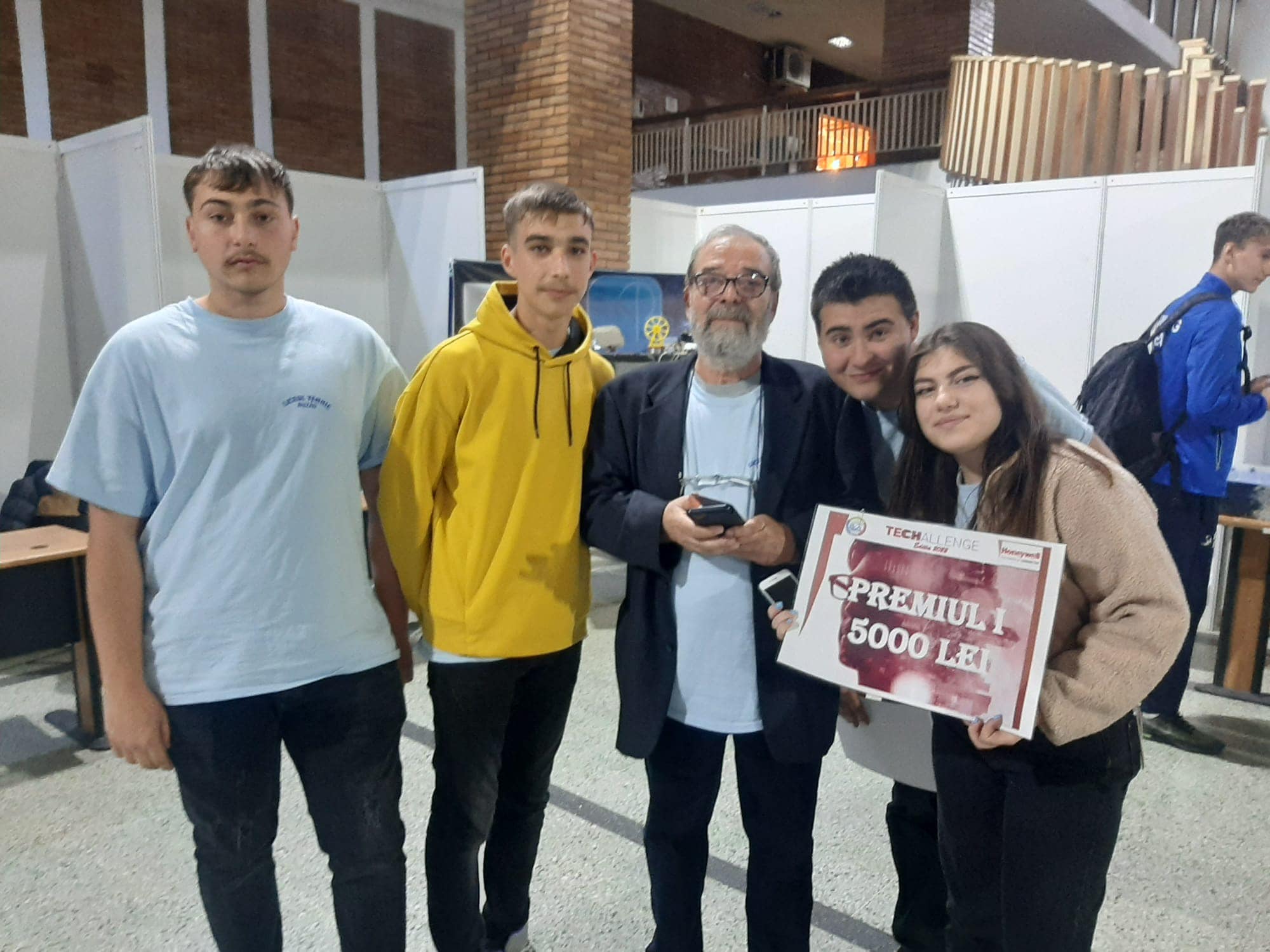 (VIDEO) Liceul Tehnic Buzău, campion național. Premiul I, obținut cu un colector solar