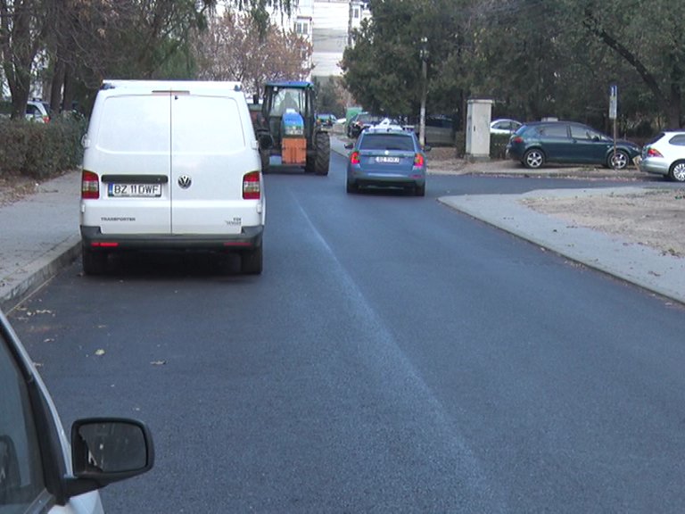 Sens unic. Pe Iazul Morilor se va circula doar dinspre strada Mesteacănului