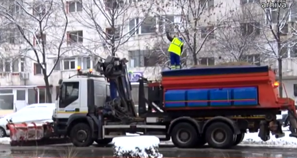 Pregătiri de iarnă. Zăpada în atenția autorităților locale