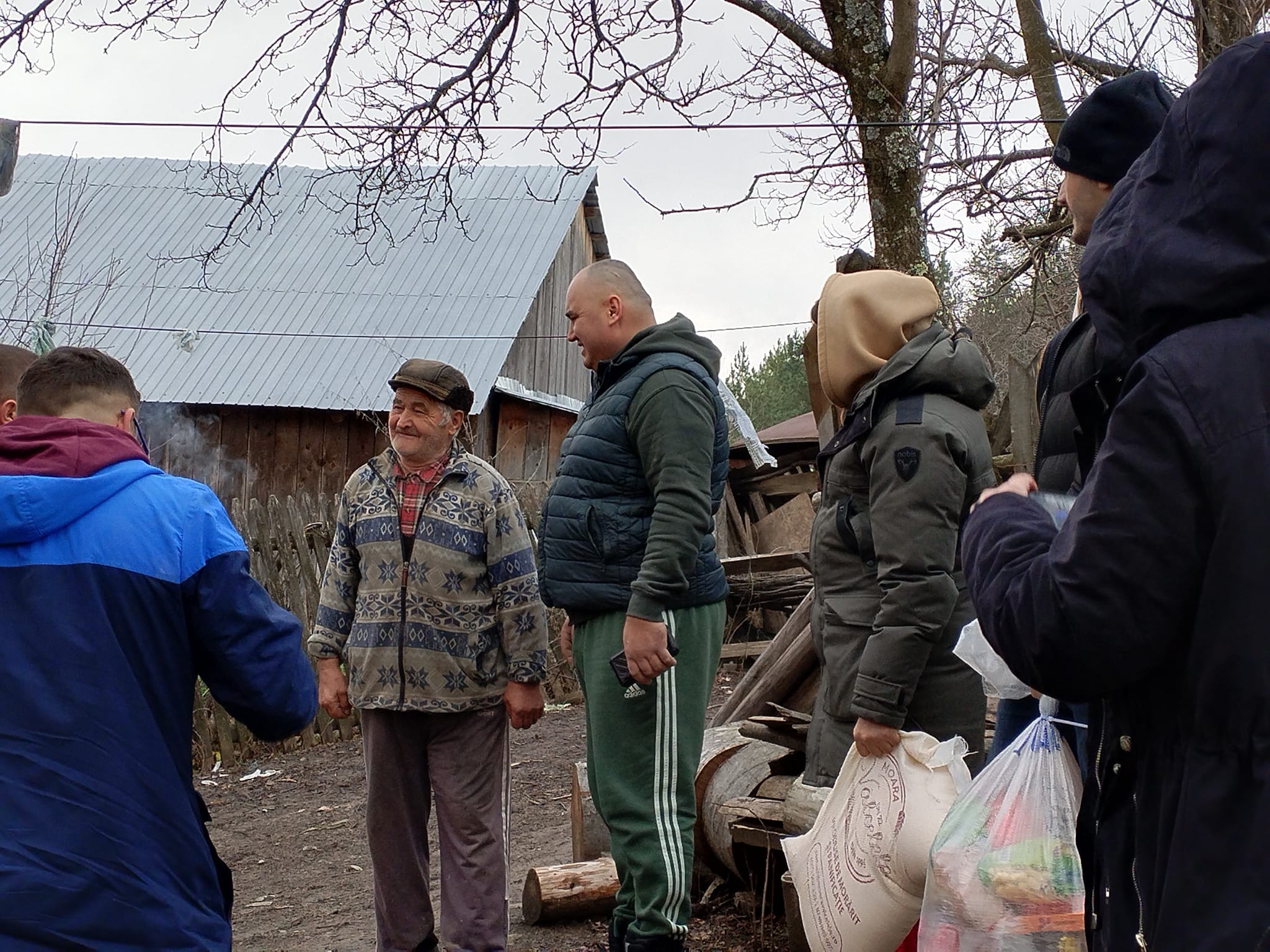 Campanie umanitară de Crăciun, cu ajutorul mașinilor off-road