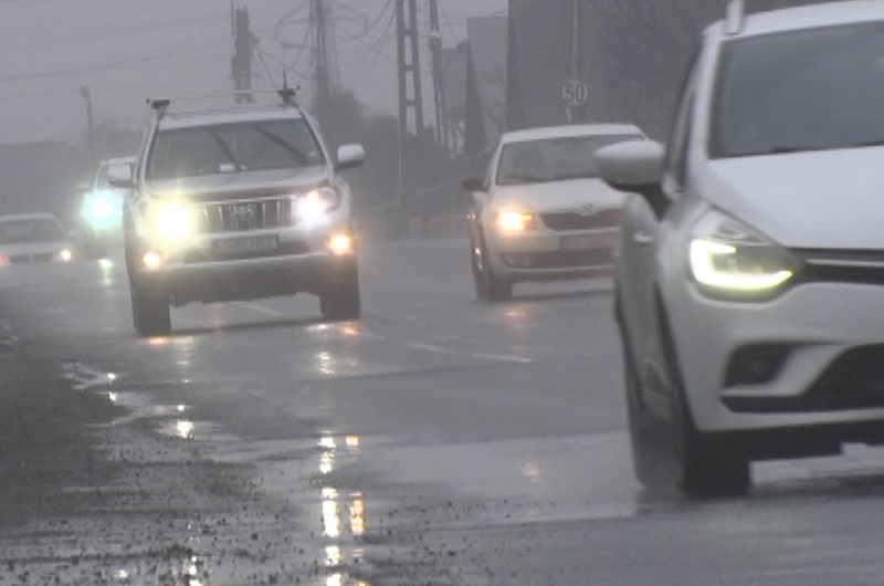 Este vremea anvelopelor de iarnă! Poliția Rutieră anunță controale în trafic