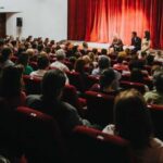 Toamna se înnoiesc stagiunile. Surprize la Teatrul „George Ciprian”