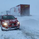 Buzăul sub Cod Portocaliu. Județ paralizat după două zile de ninsoare