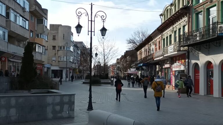 Oficial, Buzăul are tot mai puțini șomeri. Peste 7.000 de buzoieni fără job, în evidențele AJOFM Buzău