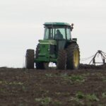 Secetă pedologică extremă! Culturi agricole, în pericol din cauza lipsei apei din sol