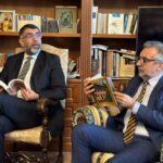 Ministrul Romașcanu, la bibliotecă, de Ziua Națională a Lecturii, alături de vicepreședintele Senatului