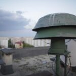 Sirenele vor suna din nou! Autoritățile vor să testeze sistemele de alarmare de pe blocuri