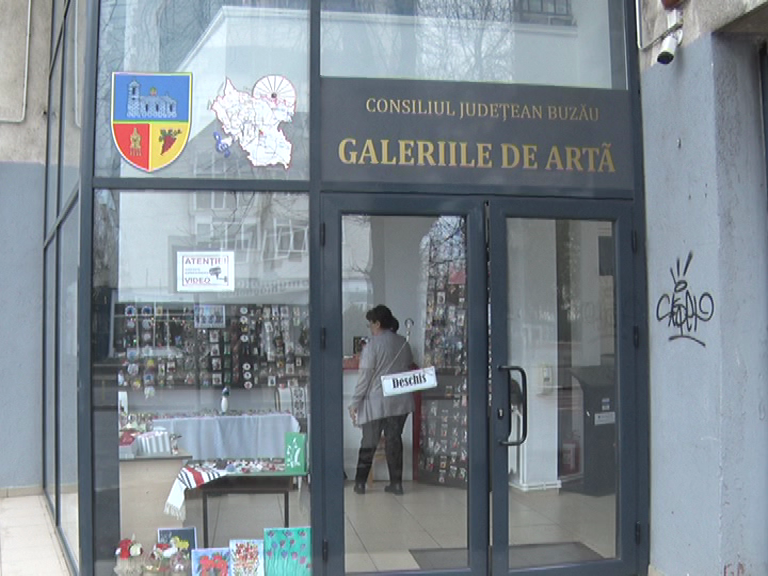 Mărțișoare la ofertă. Mai este o zi până la 1 Martie.