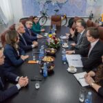 (foto) Comisarul pentru Comerț cu Europa al Regelui Charles al III-lea și Ambasadorul Marii Britanii, vizită la Buzău. Romașcanu: "Am fost onorat să-i primesc"