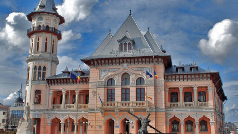 Listele rușinii. Primăriile vor putea publica numele datornicilor la buget