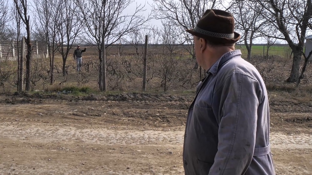 Pentru unii mumă, pentru alții ciumă. Localnici nemulțumiți de construirea „Autostrăzii Moldovei”