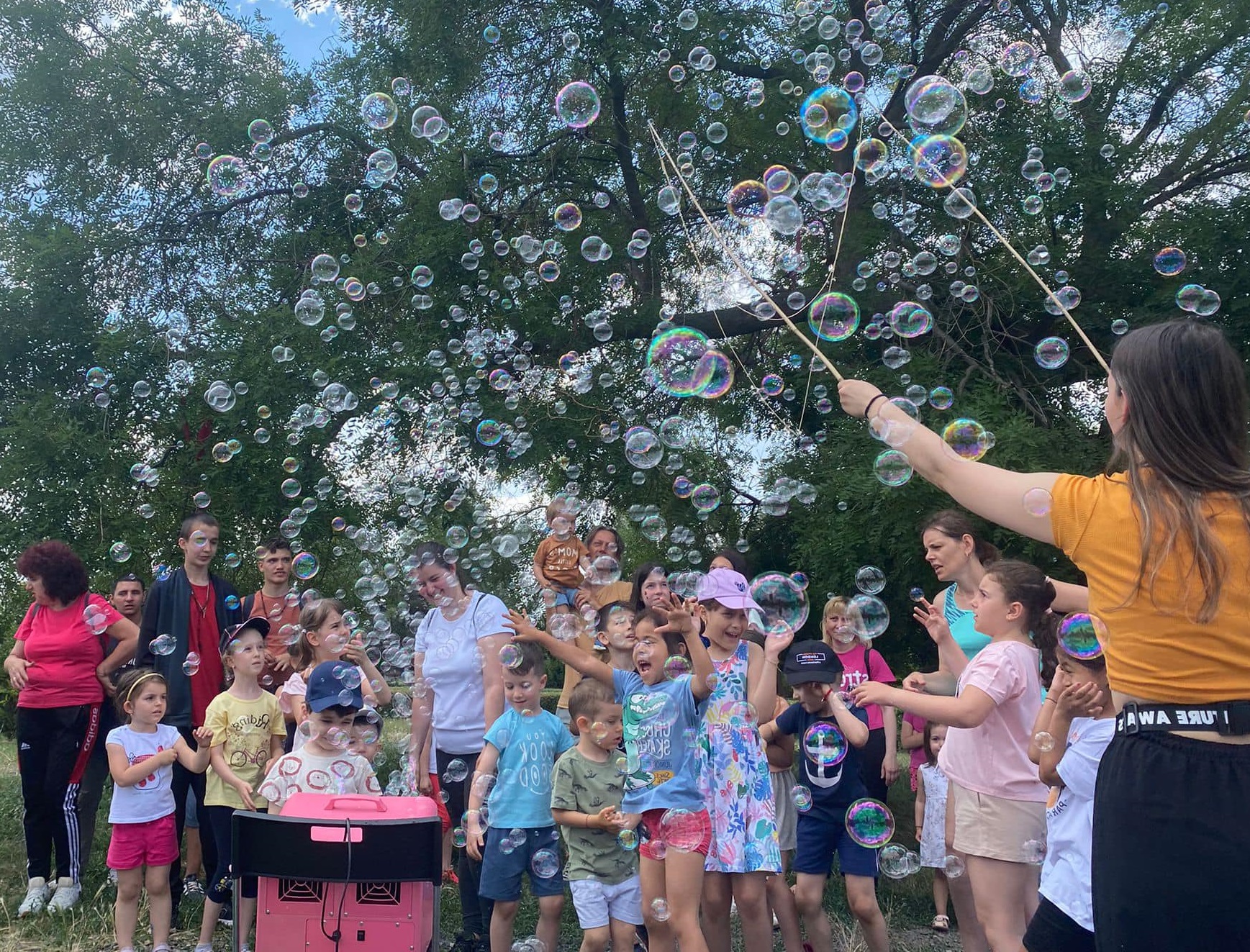 Petrecere pe bulevard. „AN-TAN-TE – Festivalul copilului tău”