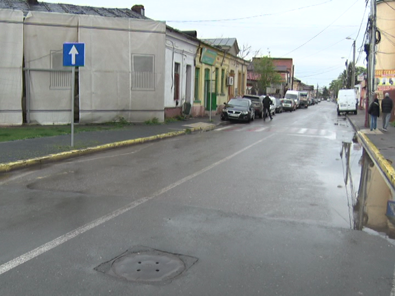 Atenție, șoferi! Două sensuri unice funcționează de astăzi, pe Patriei și Col. Buzoianu