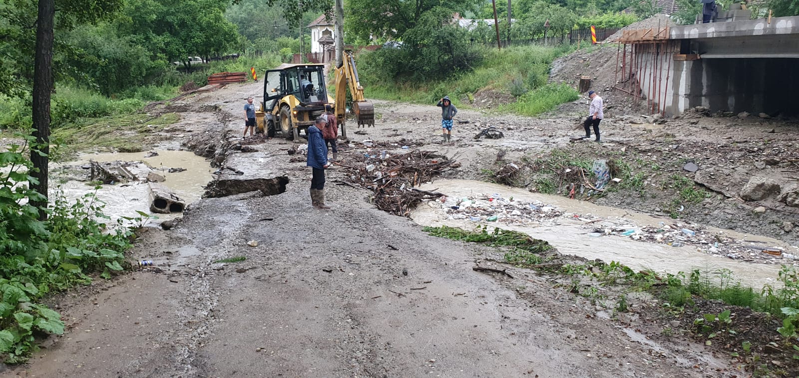 (VIDEO) Urmările potopului de pe Valea Buzăului. Cele mai afectate: Cozieni, Bozioru, Brăești și Cislău