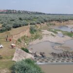 (UPDATE) Bărbat posibil înecat în râul Buzău, lângă Podul de la Vadu Pașii. Pompierii intervin