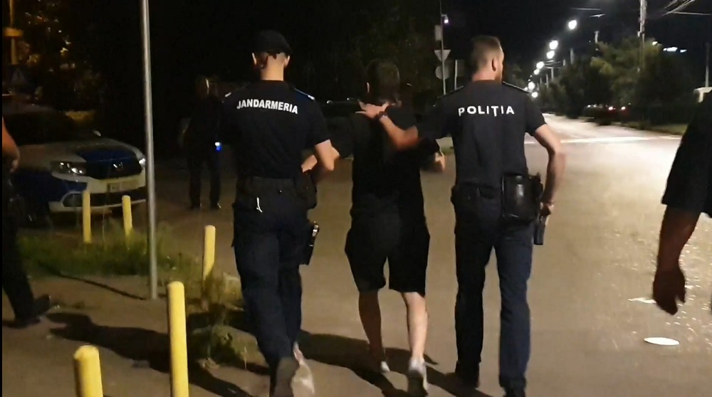 Bărbat din Buzău, scandal cu polițiștii în miez de noapte. Scandalagiul, încătușat și amendat cu 3.000 de lei