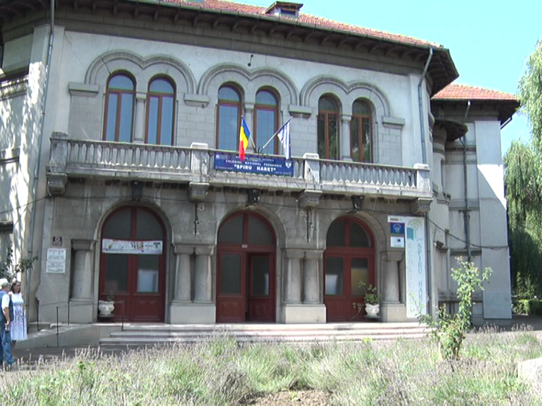 Pedagogicul nu se mută! Elevii și profesorii rămân în locația actuală