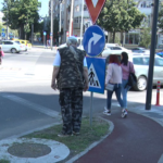 Indicatoare la parter. Semnalizarea rutieră de pe Unirii este la pământ