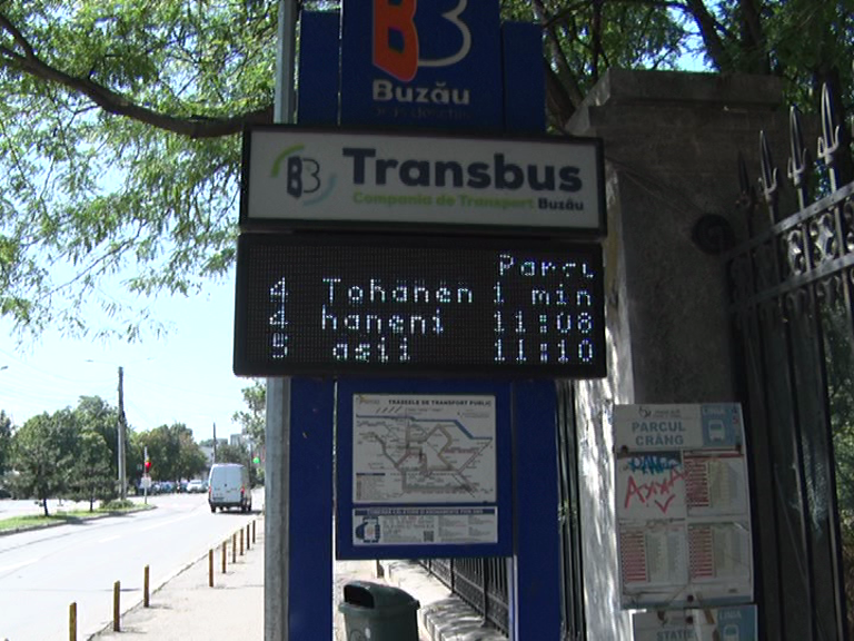 Stație pe Unirii. Adăposturile pentru călători vor avea panouri informative