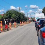 (FOTO) ,,Bătaie de joc. Șantiere făcute fără cap și fără respect pentru oameni". Deputatul Avrămescu, mesaj din trafic