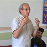 Dan Puric, la Buzău: “Ei cum să crească, dacă nu au modele în față? Se fac eforturi în învățământ ca ei să nu mai aibă repere valorice”